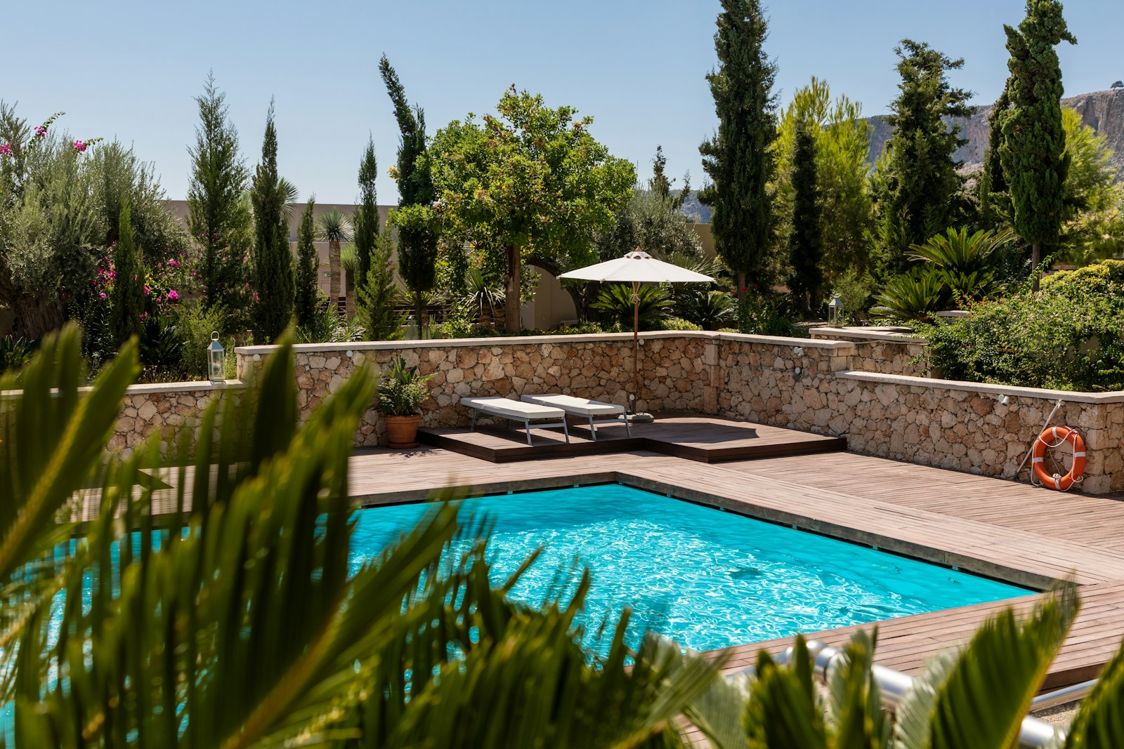 No Bull Pool Guys Surprise — Custom Pool Builder in Surprise